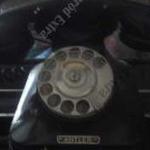 Antik fekete bakelit telefon eladó fotó