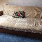 Kihúzható ágy ágyneműtartóval . fotó