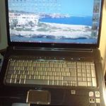HP 18, 4"col Laptop FullHD 1920*1080p, proci: 2, 8Ghz;BluRay DL író, 120GB SSD + HDD 2.ik tárhely, 8GB RAM fotó