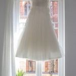 Ekrü csipkés menyasszonyi ruha Eladó fotó