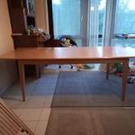 Praktikus bővíthető olasz designer fa asztal fotó