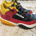 Nike Air Jordan DJ6245 - 607 35.5 méretű gyerek sportcipő szép állapotban eladó fotó