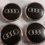 Új, gyári Audi alufelni kupak 69 mm mattfekete fotó