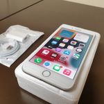 iPhone 8 PLUS, újszerű, fehér, kártyafüggetlen, új töltővel fotó