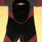 fekete piros neoprén úszódressz szörfruha 14-16 évesre h: 81 cm mb: 80-98 cm Ospray fotó