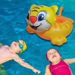 Felfújható beülős gyerek úszógumi fotó