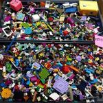 LEGO ömlesztett vegyes csomag figura elemek 3 kg #2996 fotó