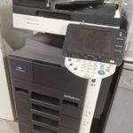 Konica Minolta ipari nyomtató és scanner fotó