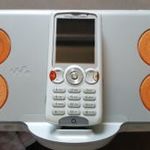 Sony Ericsson W810i + MDS 60 hangszóró - független - fehér fotó