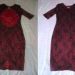 fekete csipke ruha pirosas bordó alsó ruhával nyitott hát Ax Paris h: 105 cm mb: 82-104 cm fotó