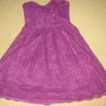 lila csipke ruha Début 10/38-s h: 77 cm mb: 76-85 pánt rakható hozzá fotó
