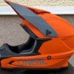 Új ONEAL 1 series Solid Orange, matt narancssárga MX, motocross, cross sisak, bukósisak (S, M, L) fotó