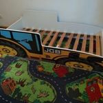 JCB traktor mintájú kisfiú ágy (Méret: 160 x 80) jó állapotban eladó. fotó