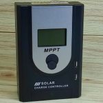 MPPT napelemes töltésvezérlő 12-24V 40A lítium ólom-sav akkumulátorhoz. fotó
