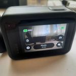 GoPro Hero 8 Black kamera és kiegészítői + autós vákuumos tartó fotó