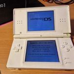 Nintendo DS Lite eladó fotó