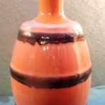Festett, jelzett, hordó formájú cserép váza kb. 18 cm, 325 gramm. fotó