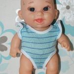 Interaktív csecsemő baba sír böfög , nevet .... fotó