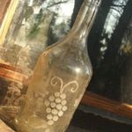 Régebbi boros üveg fotó