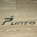 Fiat Grande Punto gyári hátsó csomatérajtóra való Punto felirat fotó