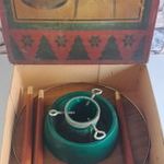 Retro DDR víztárolós karácsonyfa-fenyőfa tartó dobozában fotó