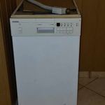 Siemens mosogatógép, beépíthető, keskeny kivitel, tökéletesen működik, jó állapotban eladó !!! fotó