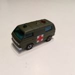 Matchbox _ Volkswagen Transporter Military Ambulance - saját festés fotó