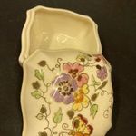Zsolnay porcelán nagyméretű fedeles bonbonier - Pillangós mintával kézzel festve / Hibátlan fotó