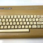 Retro régi ikonikus Commodore 64 számítógép 1980-as évek 1 FT NMÁ fotó