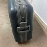asali gurulós műanyag kisméretű bőrönd fotó