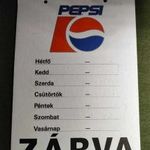 Pécsi sörgyár régi nyitva tartási tábla / Pepsi fotó