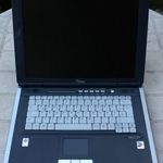 Fujitsu Lifebook C1320 laptop - 1 hó gari - P4 M740 / 512 MB RAM / 40 GB HDD / Windows XP fotó