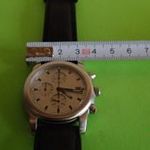 Svájci digitális karóra, chronograph fotó