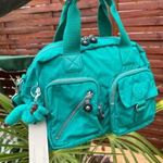 Új, eredeti Kipling Defea zöld női táska kismajommal fotó