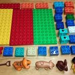 32db-os Lego Duplo csomag alaplapok, állatok, kockák, figura... fotó