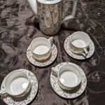 Zsolnay porcelán , arany díszitésű kávé kiöntő és mokkás csésze+alátét tányér fotó