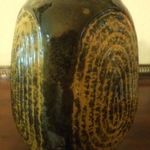 Szignózott retro kerámia váza fotó