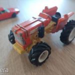 Traktor lendkerekes fém kisautó /nem Matchbox/ fotó