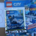 (L8) ÚJ BONTATLAN LEGO CITY RENDŐR VIZI JÁRMŰVEL FIGURA +ÚJSÁG fotó