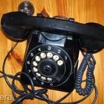 régi bakelit telefon eladó - fellelt állapotban - alumínium táblácska jelzéssel fotó