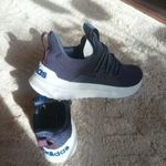Adidas 42 es cipő fotó