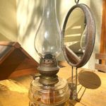 Régi vintage nagyméretű üveg petróleum lámpa fali asztali, antik lámpa fotó
