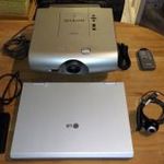 LG Laptop + SHARP projektor gyűjtőknek és/vagy "ínyenceknek" fotó