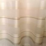 Természetes hatású tört fehér szürke-krém-beige csíkos hímzett függöny méterben -varrás kérhető fotó