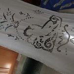 Régi finom vászon függönyszárny madeira csipkével 320 x 55 cm fotó