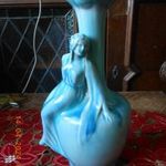Zsolnay eozin alapmázas váza nő alakkal fotó