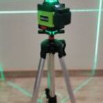 Dupla aksi+tripod 4D-16 vonalas 360° zöldfényű szintezőlézer fotó