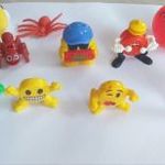 9 féle Kinder Emoji Smily figura, villogó labda játék -100 Ft/db (4-et fizet, 5- öt vihet) fotó