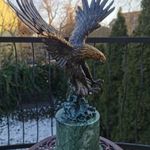 Repülő sas - monumentális bronz szobor műalkotás fotó