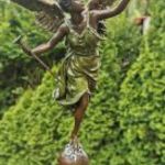 Szabadság arkangyal - bronz szobor műalkotás fotó